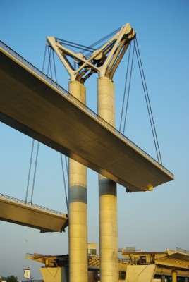 Il est pas beau notre pont?