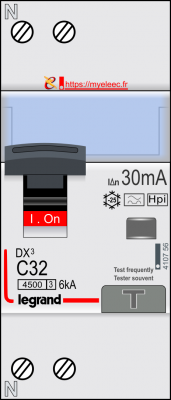 Disjoncteur différentiel Legrand C32A - 30mA - 4 107 56 ON.png